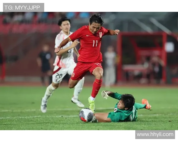 中国与日本足球激战正酣精彩直播全程回顾与分析 中国与日本足球激战正酣精彩直播全程回顾与分析